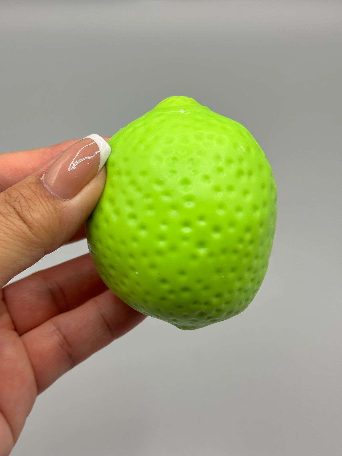 Color-Changing Crunchy Lemon Squishy — alternate view